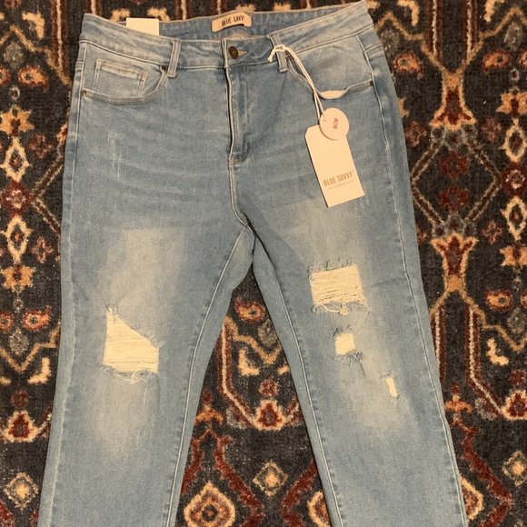 NWT Blue Savvy Mom Jeans - Picture 1 of 5